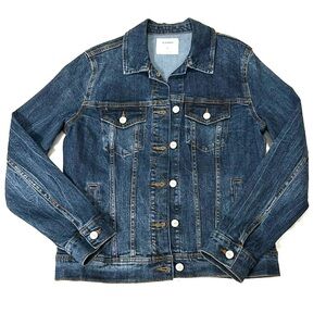 OLD NAVY women’s dark denim jacket Size M. Slightly fitted.